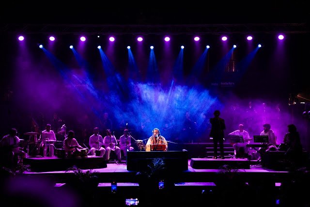 ‘Whispers of the Infinite’ Leaves Delhi and Mumbai Spellbound